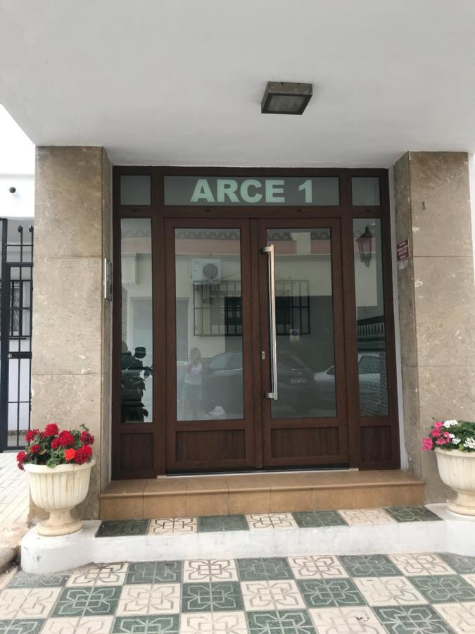 Apartamento A Pie De Playa. 内尔哈 外观 照片